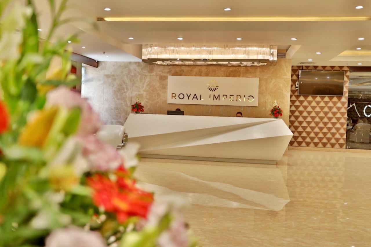 Hotel Royal Imperio Faridabad Exterior foto
